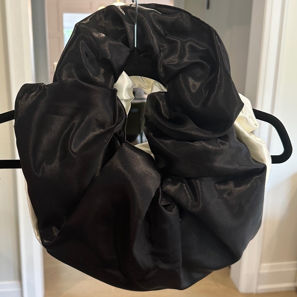 Black & White Satin Scrunchie / Croissant Scarf Bag - Picture 3 of 10